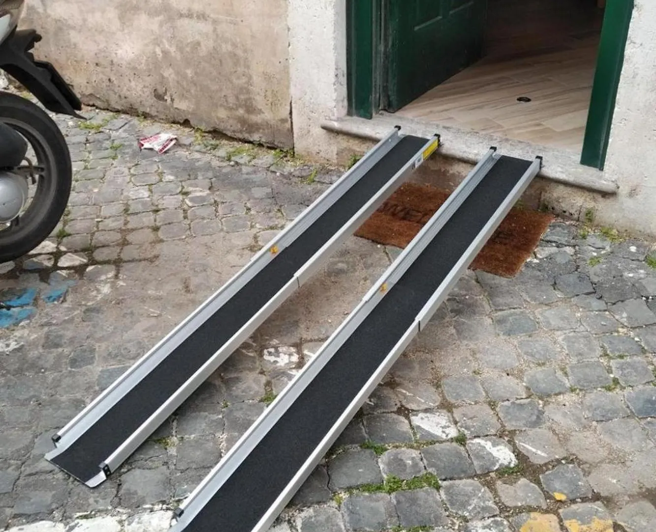 Flatinrome Rooms In Trastevere بيت ضيافة روما