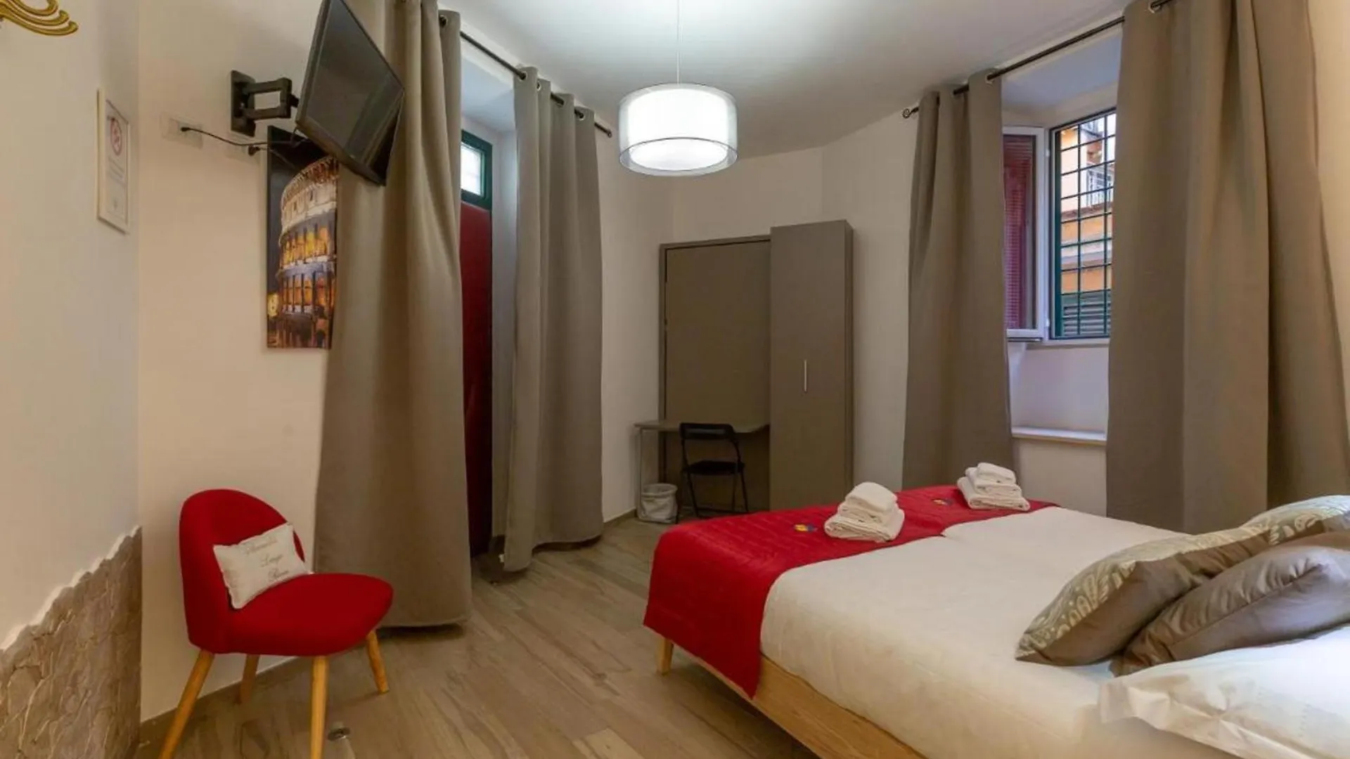 Pensión Flatinrome Rooms In Trastevere