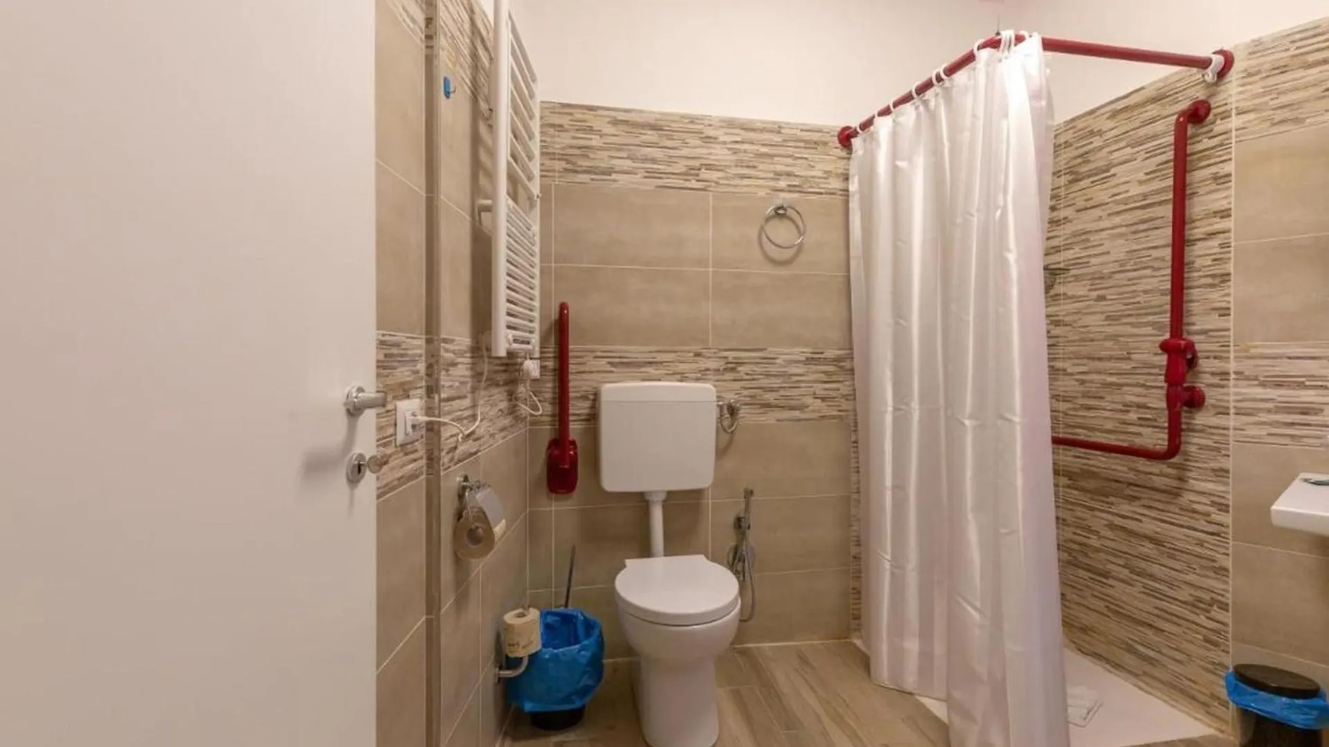 Flatinrome Rooms In Trastevere Pensión Roma